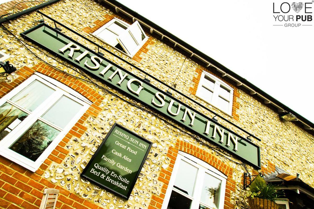 The Rising Sun Inn Waterlooville Exterior foto